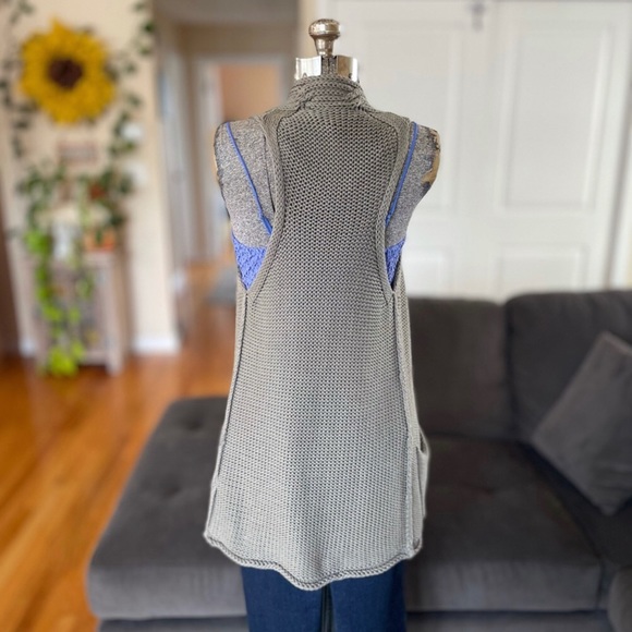 Knit Grey Bohemian Cardigan BANANA REPUBLIC - Picture 2 of 3